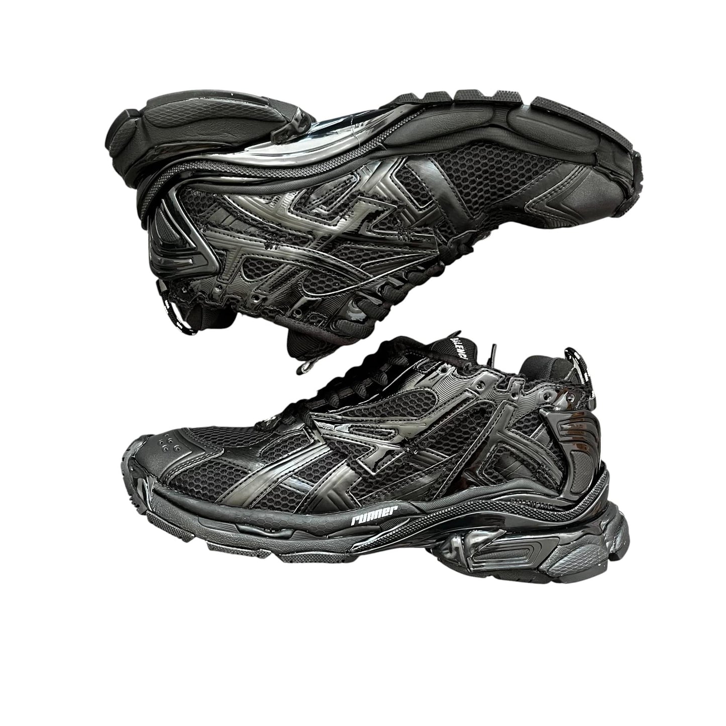 BALENCI Black Runners