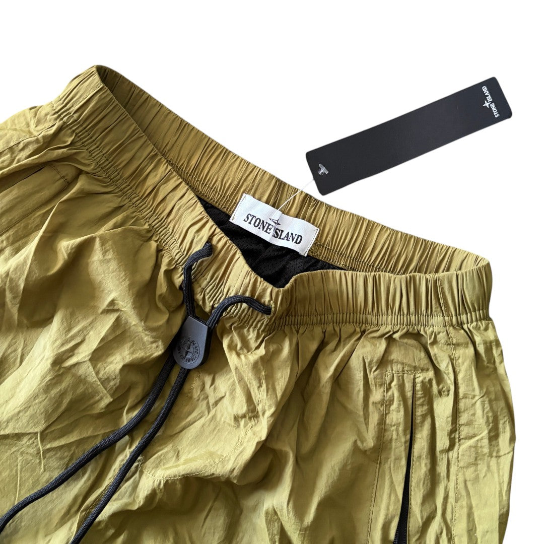 Stone Island Nylon Shorts Army Green Compass Badge Embossed Logo
