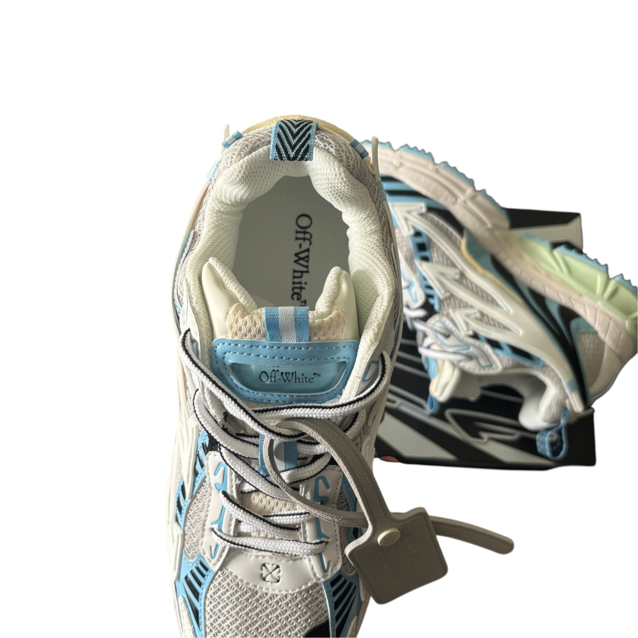 Off-White White & Blue Be Right Back S