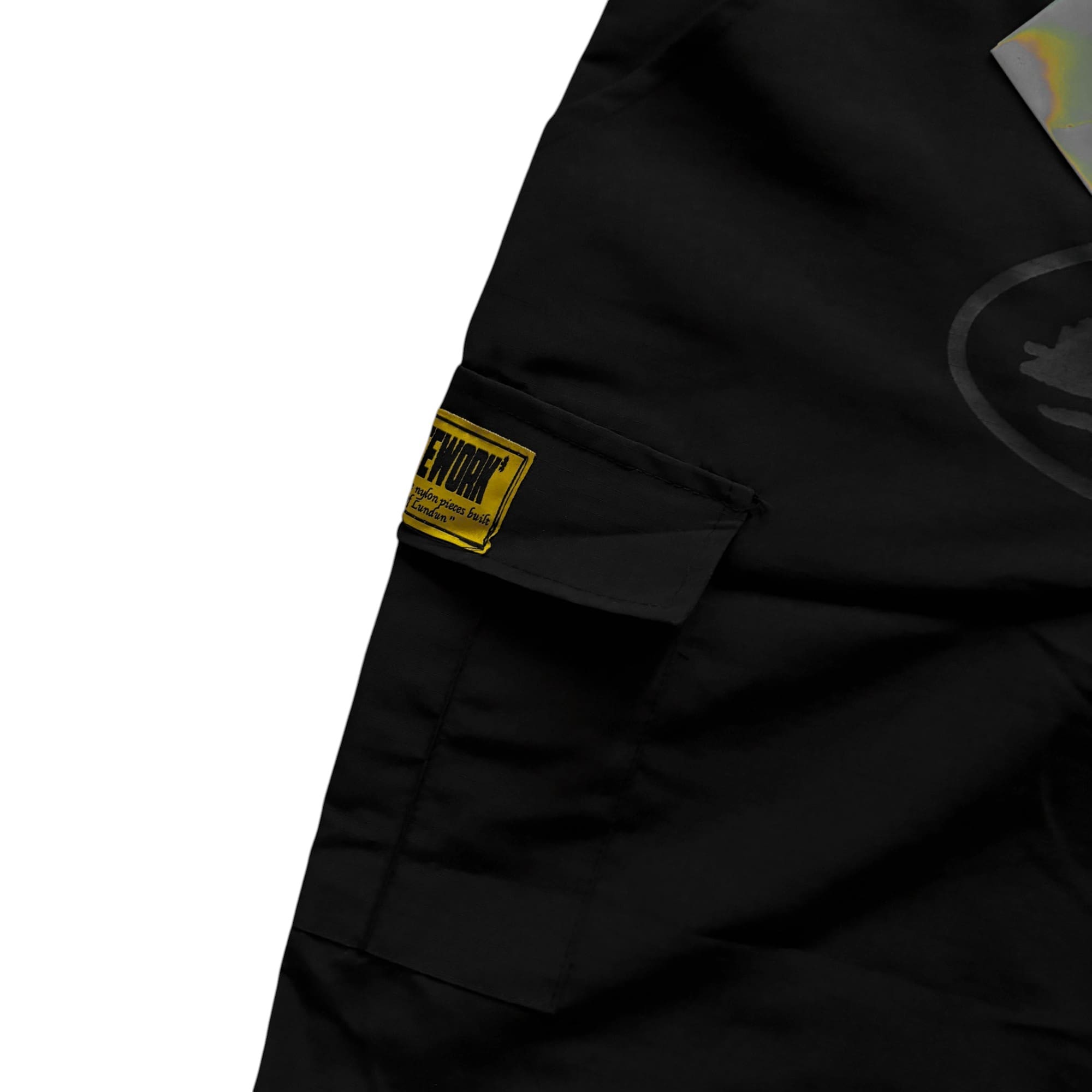Corteiz Cargo Shorts Double Black Alcatraz Logo