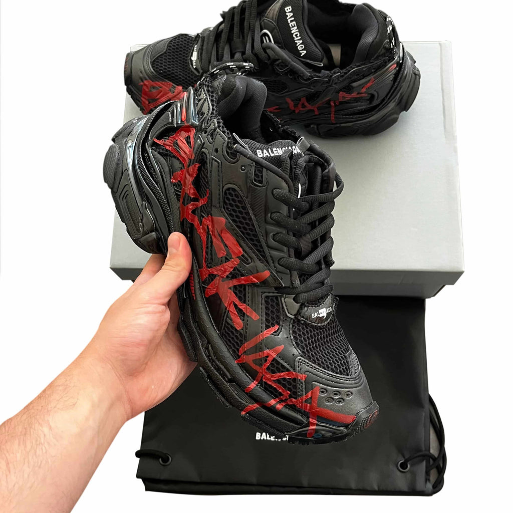 BALENCI Red Runners