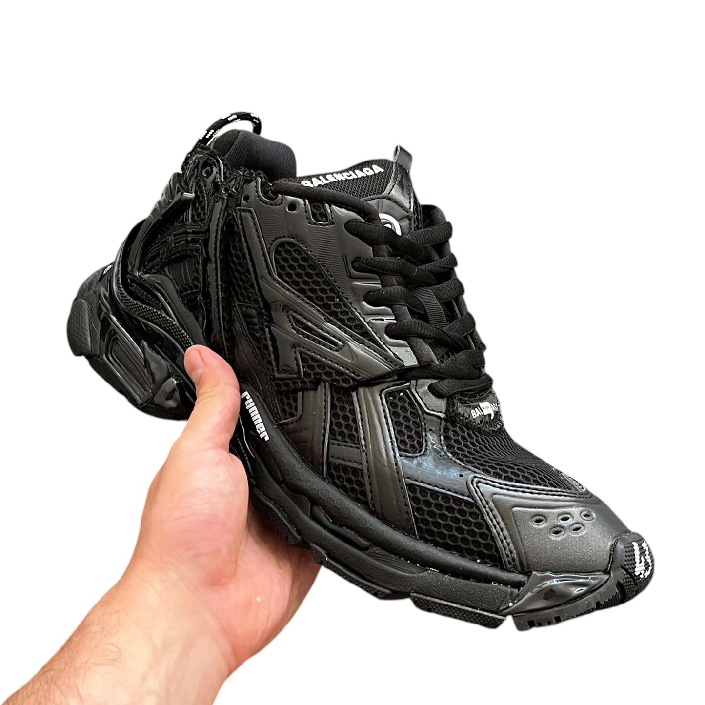 BALENCI Black Runners