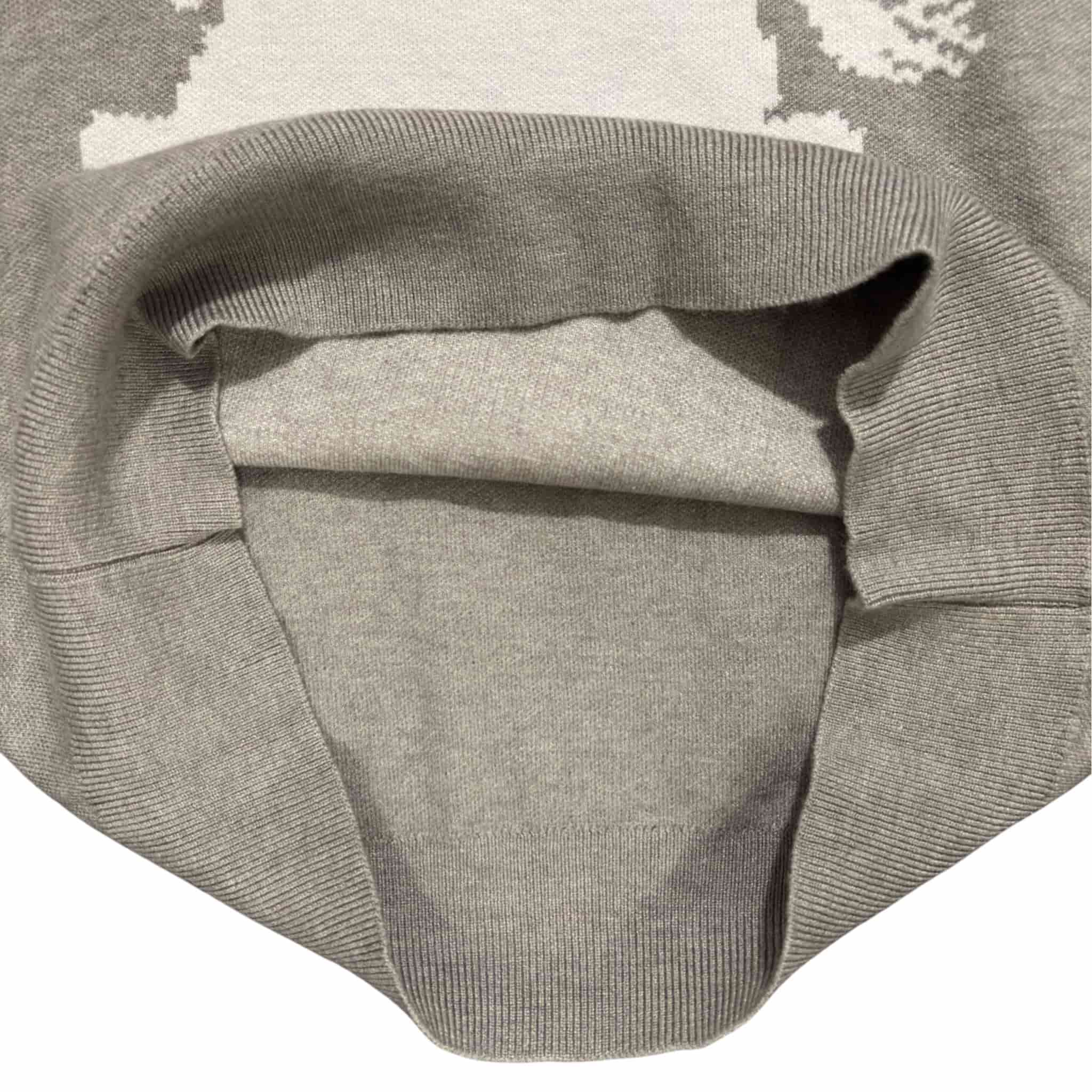 Burberry Limited Cashmere Gray Sweater